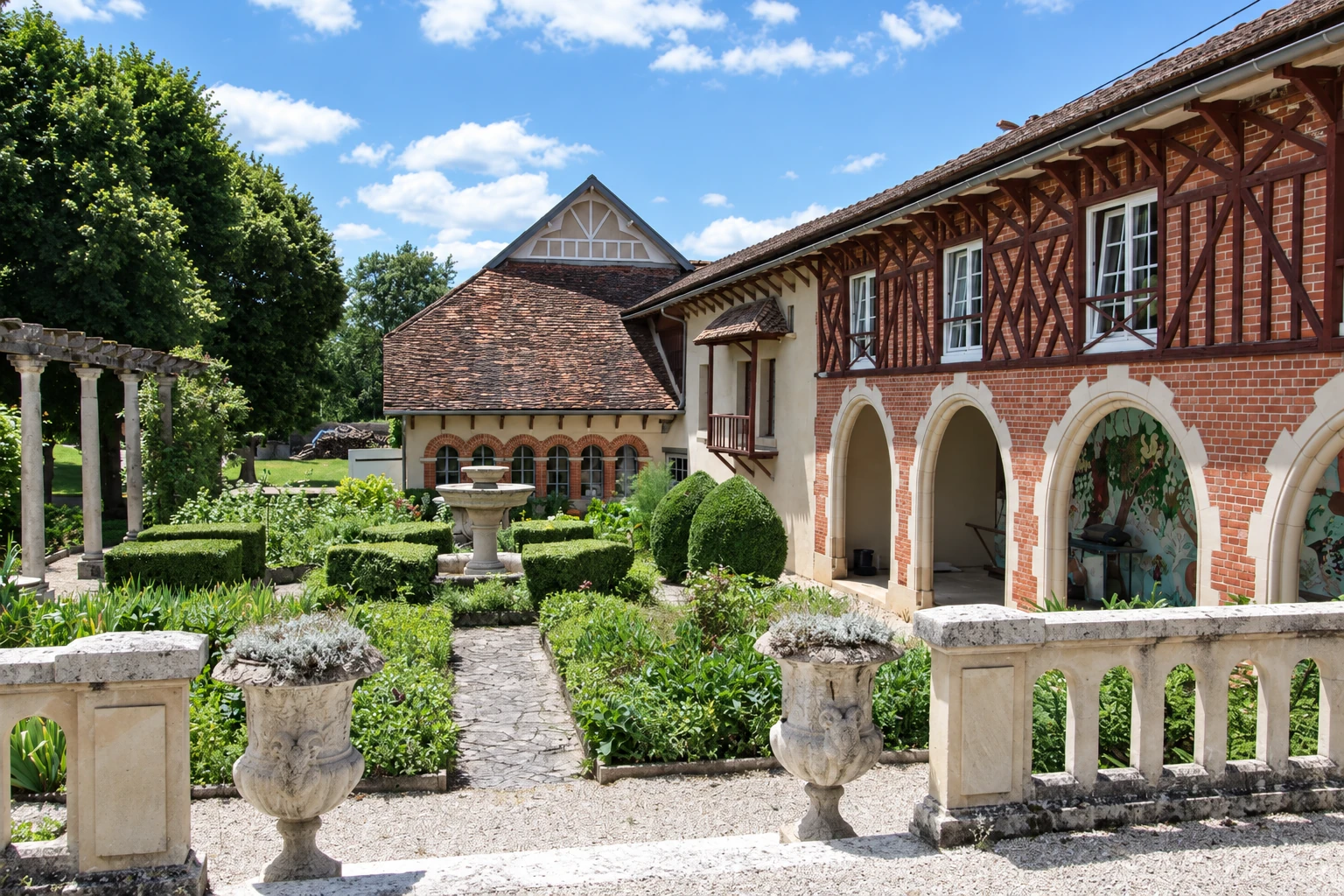 Les dépendances et les jardins du Prieuré